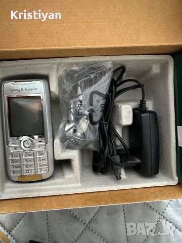 Стари телефони - пълен комплект (Nokia, Sony Ericsson, iPhone), снимка 4 - Nokia - 45278738