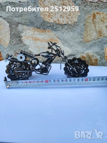 Метален мотоциклет, ръчно изработен от болтове и гайки, снимка 8 - Колекции - 51395961