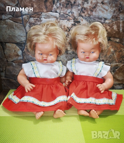 Ретро кукли близначки