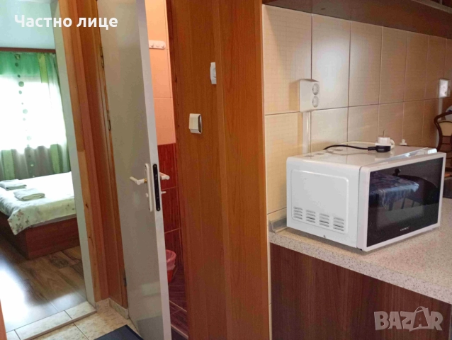 Нощувки Варна! Свободно паркиране! Стаи и Студио с кухня всяка с баня/WC, климатик,хладилник,тераса, снимка 16 - Квартири, нощувки - 25465817