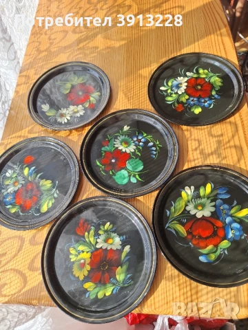 Десертни чинии 6 бр черни,емайл.