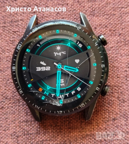 Работещ Smart Huawei Watch GT 2, със счупен дисплей
