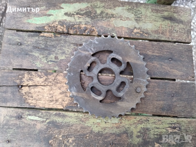 Зъбно Колело Разпределителен Вал За БМВ Е36 1.6И М43 / BMW E36 1.6I M43, снимка 2 - Части - 52647357