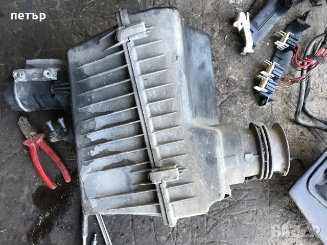 Филтърна кутия bmw e36 520i