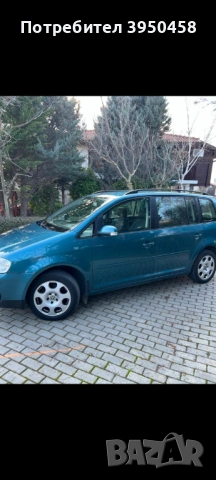 VW Touran 7 местен 2.0TDI перфектен мотор и ходова част обслужен от първия собственик , снимка 8 - Автомобили и джипове - 53652697