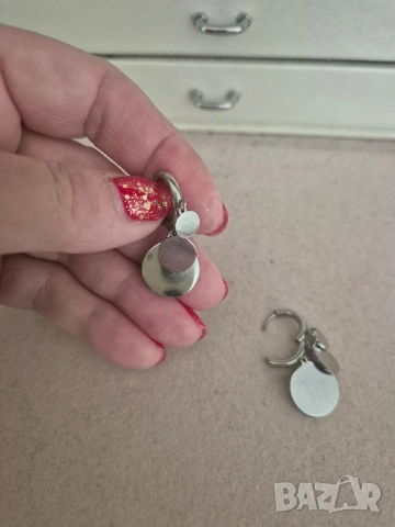 нежни сребърни обеци, снимка 2 - Обеци - 53844686