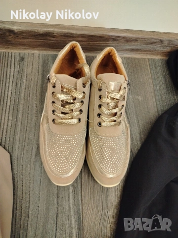 дамски якета и маратонки НОВИ, снимка 18 - Якета - 54015599