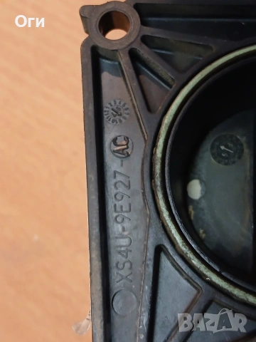 Дроселова клапа за Форд фокус 1.6 16V XS4U-9E927 / YS6U-BE 010622G2 / 988F 9B989, снимка 3 - Части - 53825133