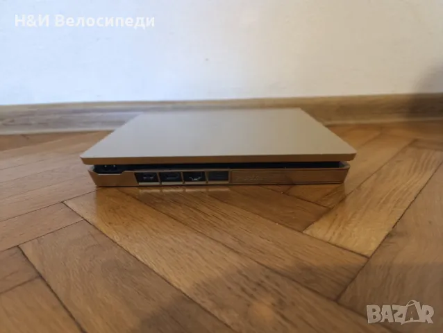 Playstation 4 Slim 1 TB Gold Edition, снимка 3 - PlayStation конзоли - 49243840