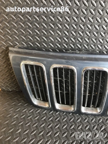 Предна решетка за Jeep Grand Cherokee (2001) 5GA71DX9AA, C19714, 27169B