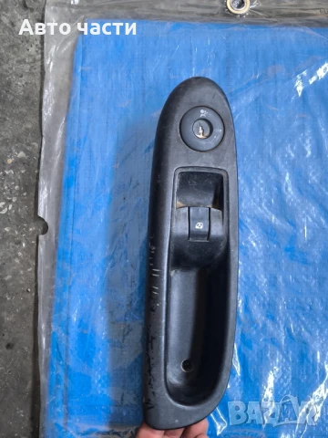 Renault Clio II 1.6 16V електрически превключвател за стъкла 8200084026