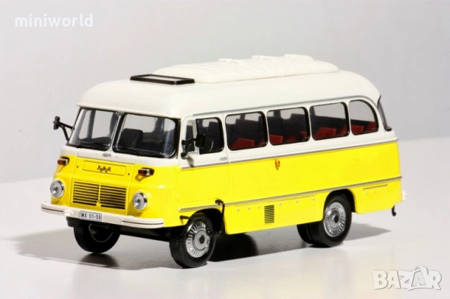 Robur LO 3000 автобус - мащаб 1:43 на IST моделът е нов в PVC дисплей-кейс