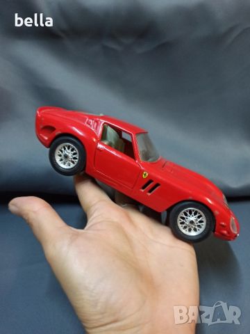 КОЛЕКЦИОНЕРСКА КОЛА -Ferrari 250 GTO-1982 1/24 -60 лв, снимка 3 - Антикварни и старинни предмети - 46790222