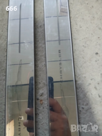 Комплект от 2 LED светещи магнитни защити за праг на автомобил с лого CHRYSLER , снимка 11 - Аксесоари и консумативи - 51585680