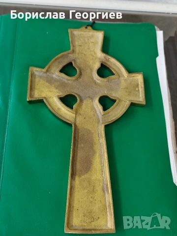 Месингов келтски кръст, снимка 4 - Антикварни и старинни предмети - 53993652