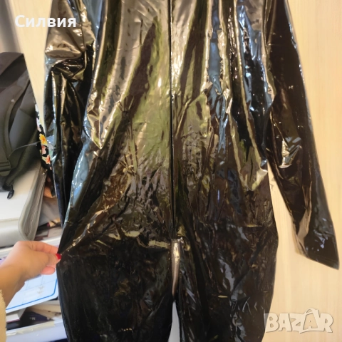 Чисто нов лъскав лачен латексов костюм / гащеризон PVC, размер 2XL XXL, снимка 3 - Гащеризони - 52413868