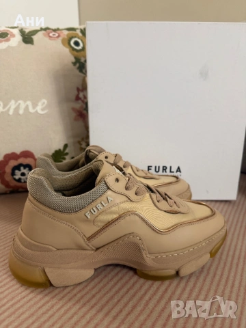 Furla обувки