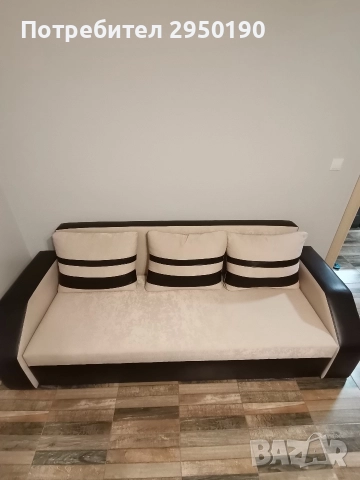 диван триместен нов 