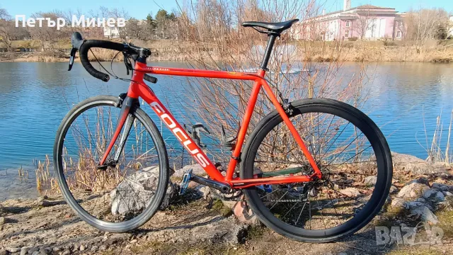 Шосеен велосипед Focus Izalco Race, Размер L - 56cm, снимка 7 - Велосипеди - 49008263