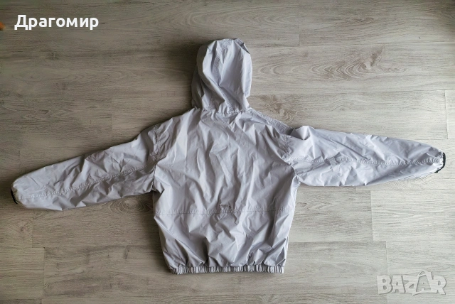 Ветровка Bershka - M, снимка 4 - Спортни дрехи, екипи - 53192798