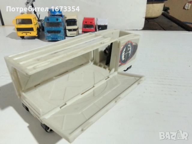 Камиончета колекционерски HOTWEELS +, снимка 6 - Колекции - 52188917