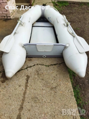 Надуваема лодка Z - Ray, 2,40 м., снимка 2 - Воден транспорт - 53787390