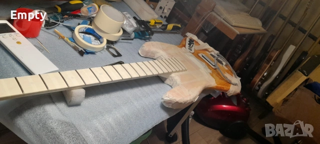 Бас китара с релсови адаптери, снимка 3 - Китари - 51286765