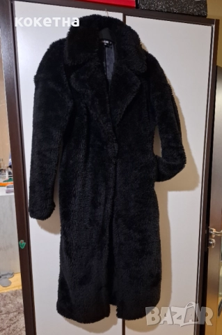 Missguided мъхесто палто, снимка 4 - Палта, манта - 52136937