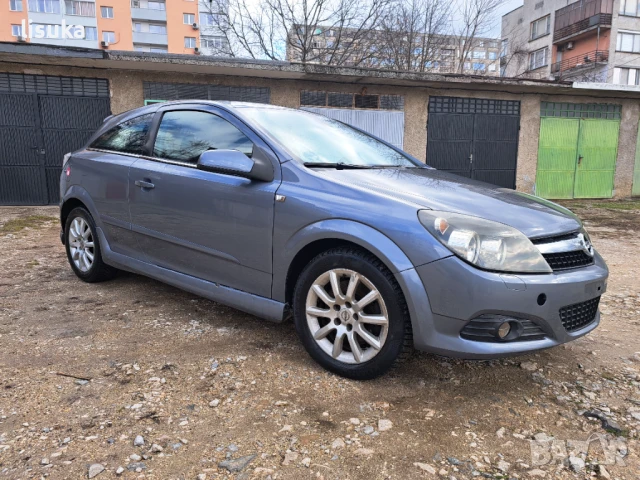 Предна броня за Опел Астра Н , снимка 4 - Части - 51265194