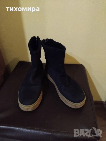 Боти от велур на H&M с калчукова подметка и вата, снимка 2 - Дамски боти - 52914999