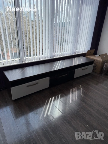 Секция , снимка 10 - Секции и витрини - 54010623