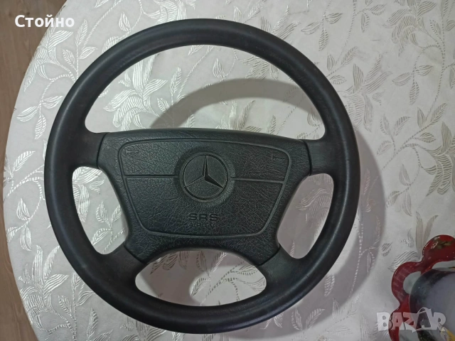 Продава се оригинален гумен волан за Мерцедес W124, снимка 6 - Части - 53582986