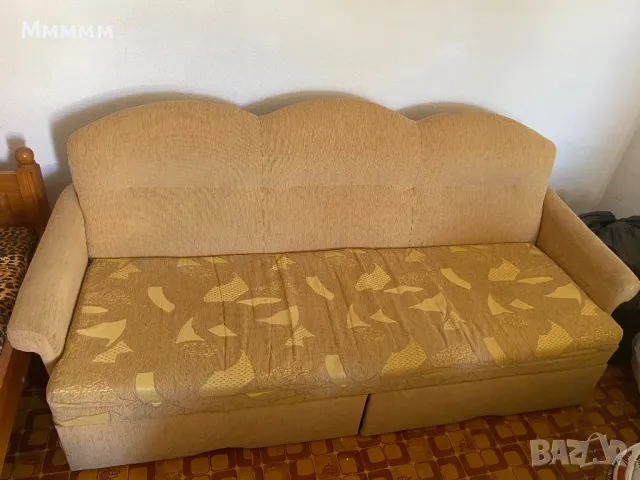 Диван, снимка 3 - Дивани и мека мебел - 50359213