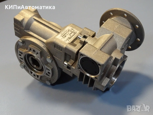 Червячен редуктор Lense P453FB04C0OQ2 P Worm Reducer size-45 ratio-420, снимка 2 - Резервни части за машини - 53166241