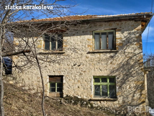 Продава се къща с имот в с. Гела, снимка 6 - Къщи - 53756750