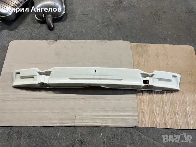 Гредата на задната броня за BMW E46