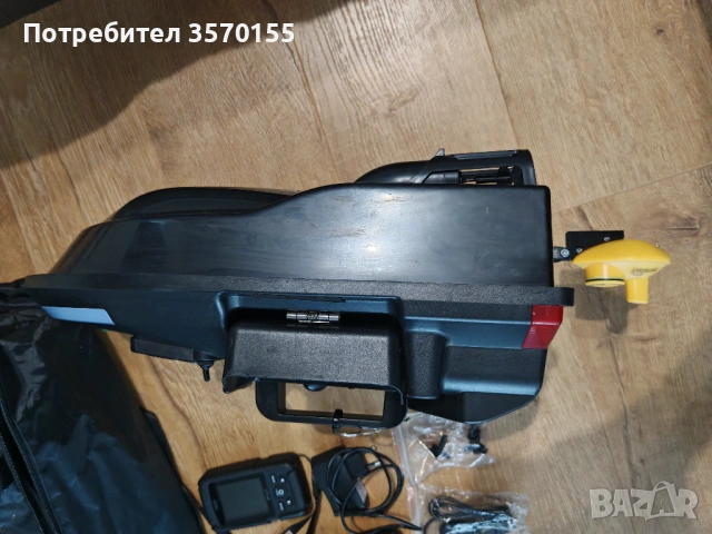 Лодка за захранка V020 и сонар Lucku, снимка 2 - Такъми - 53416299