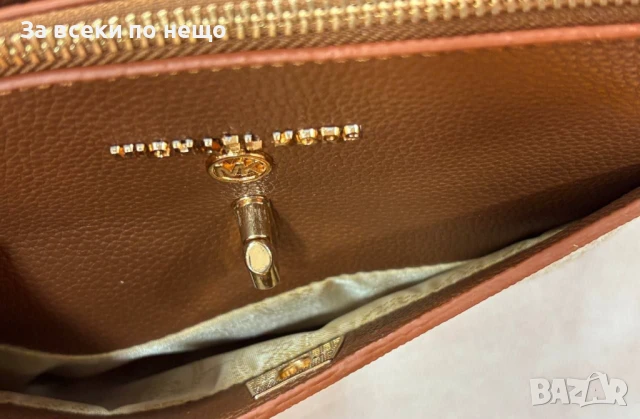 Michael Kors Дамска Чанта - Налични Различни Цветове Код E631, снимка 18 - Чанти - 50969698