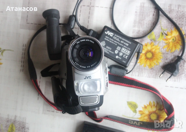 JVC GR-SXM49E - Super VHS Compact, снимка 5 - Камери - 53881915
