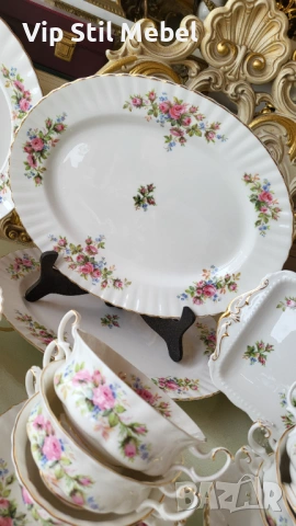 Огромен сервиз Royal Albert Moss Rose , снимка 13 - Сервизи - 53333665