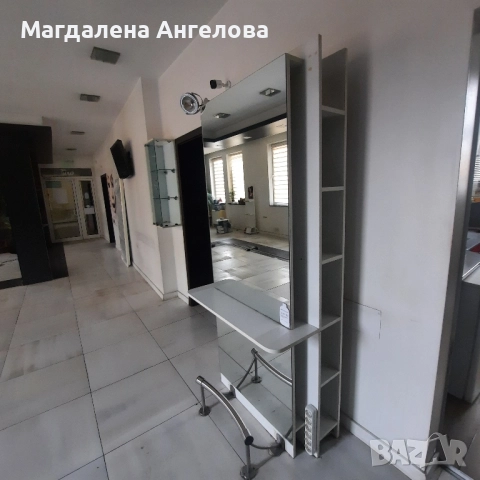 Фризьорско огледало, снимка 2 - Фризьорски принадлежности - 52379650