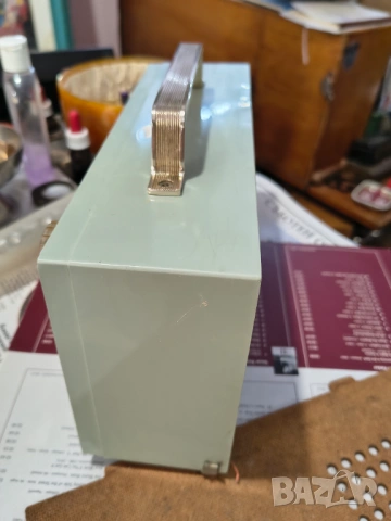 Японско радио , снимка 11 - Радиокасетофони, транзистори - 53618507