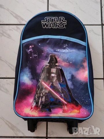 Детска чанта STAR WARS на колелца. 