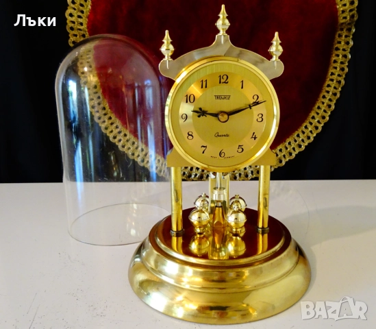 Немски настолен часовник с купол Trenkle. , снимка 2 - Антикварни и старинни предмети - 51800597