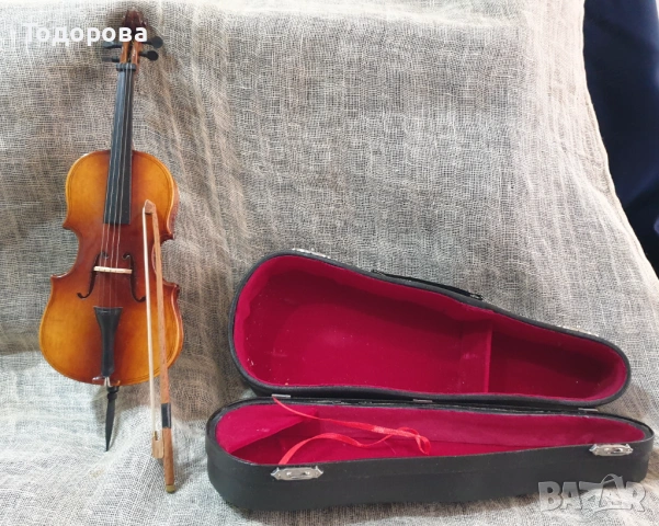 Умален модел на виолончело в калъф - сувенир, снимка 2 - Струнни инструменти - 53474475