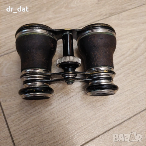 Тетрален/оперен австрийски бинокъл Hugo Wolf Wien , снимка 2 - Антикварни и старинни предмети - 53586062