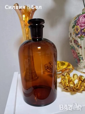 Винтидж аптекарска стъклена бутилка от 60-те години, снимка 8 - Колекции - 50926816