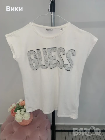 Тениска Guess, 16г подходяща е и за S, снимка 4 - Тениски - 50530746