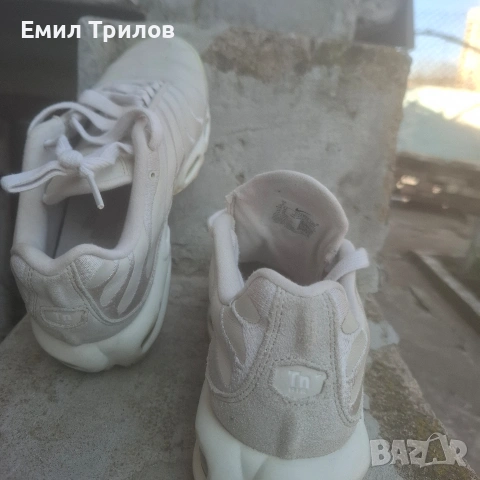 Nike Air , снимка 2 - Маратонки - 53735314