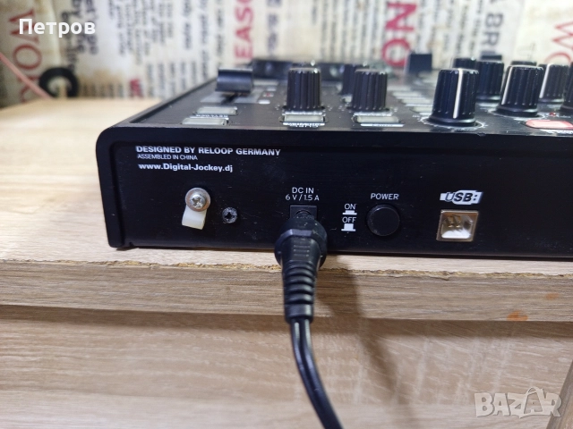 DJ Контролер"Reloop" Joekey digital, снимка 10 - Друга електроника - 52917329